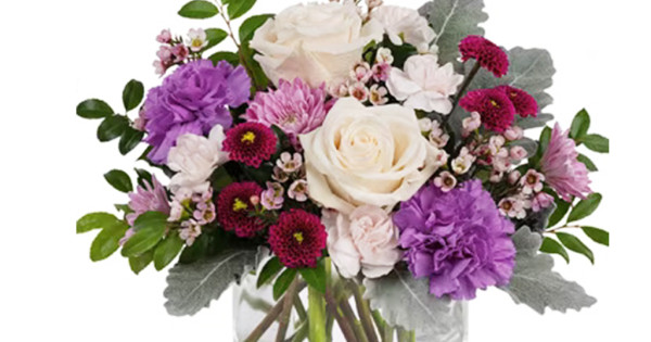 Kkot Studios Auckland florist can deliver flowers on Auckland today.