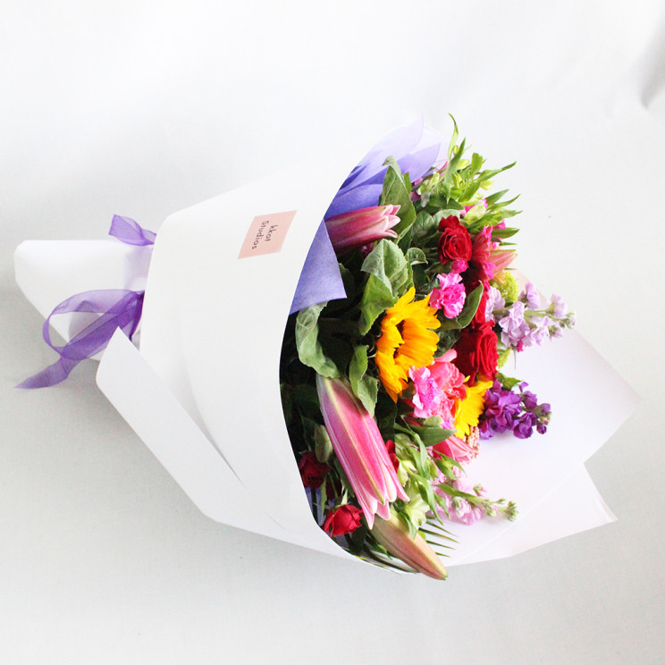 Kkot Studios Flowers | Free Same Day Flowers Delivery | Florist Auckland