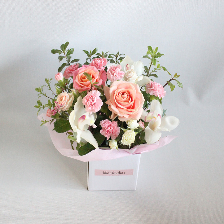 Pink and White Arrangement