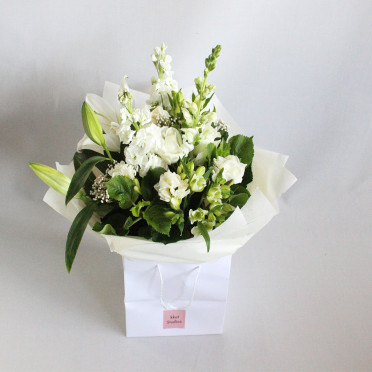 WHITE AND GREEN POSY